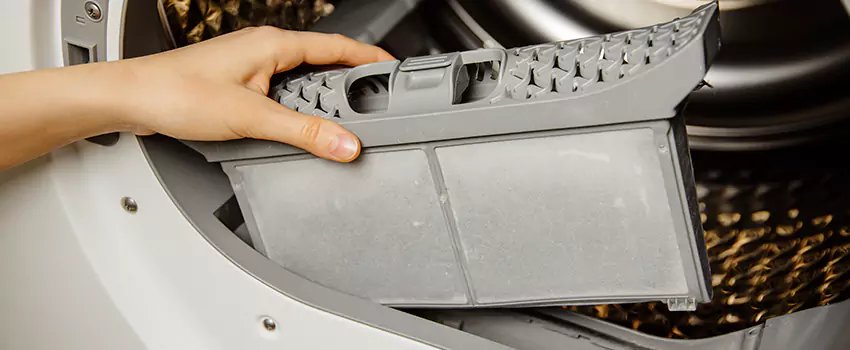 Signs Of A Clogged Dryer Lint Trap in Jupiter, Florida